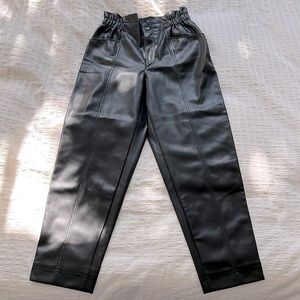 Madewell Vegan Leather Paperbag Pull On Pants Size 6 Black New